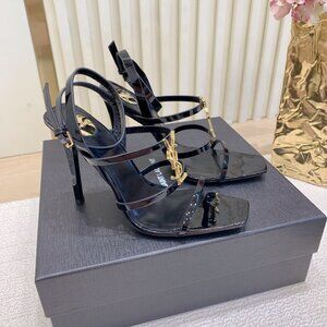 Saint Laurent Women's Black Courts